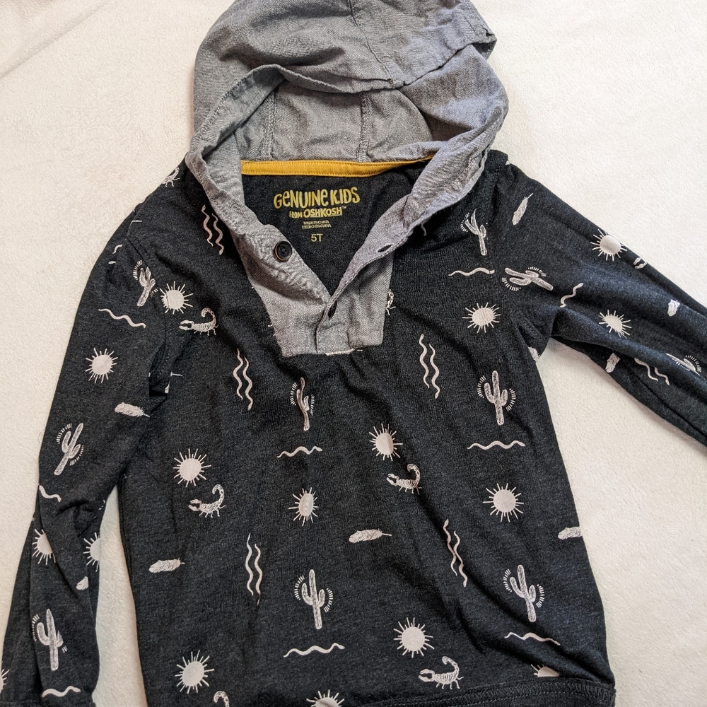 Oshkosh Desert hooded shirt 5T